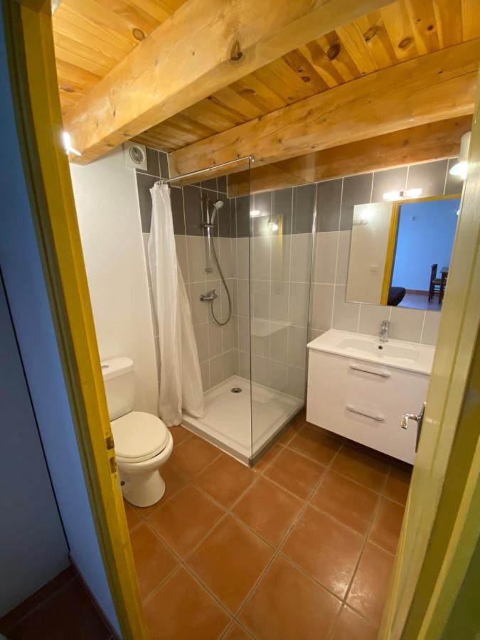 Appartements " Le Clos De La Cerisaie" Castillon-du-Gard Exterior foto